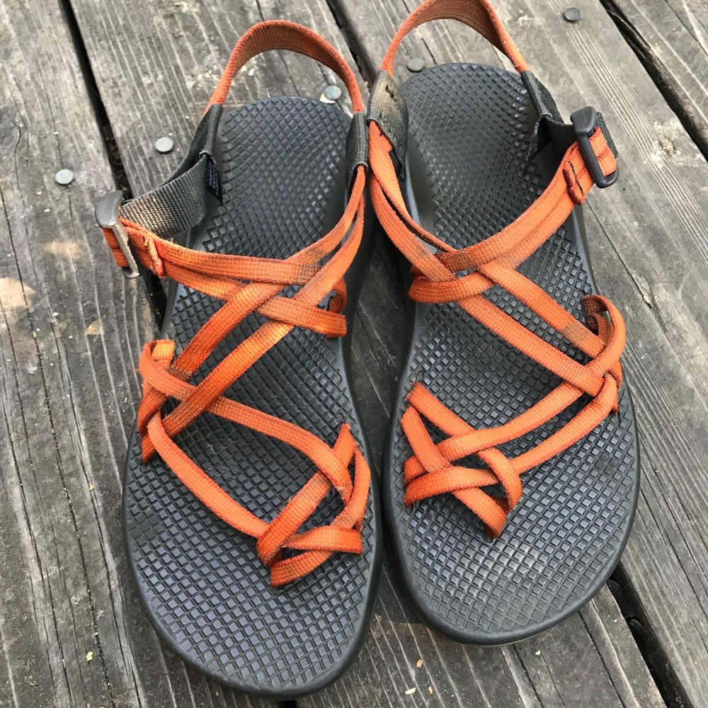 CHACO ZX/2 ORANGE strappy sandals  9